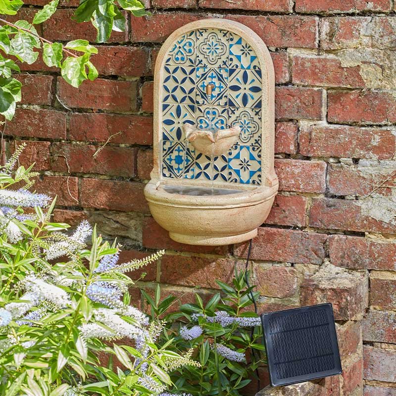 Smart Solar Aragon Wall Fountain
