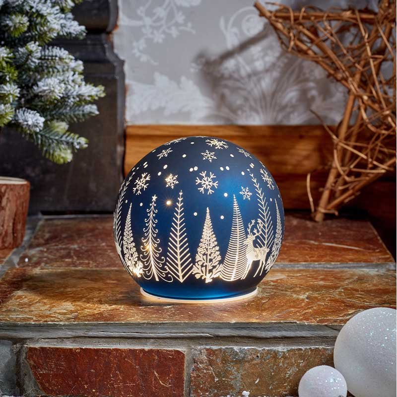 WonderGlobe Sapphire LED Christmas Decoration