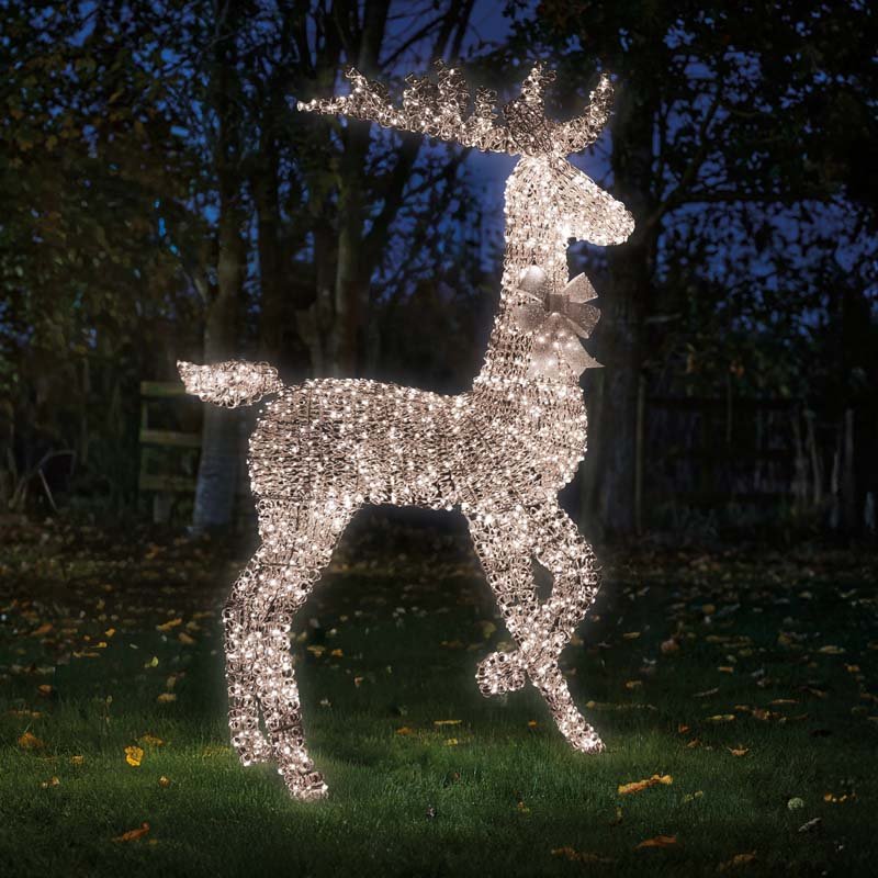 Titan Silver Stag 210cm