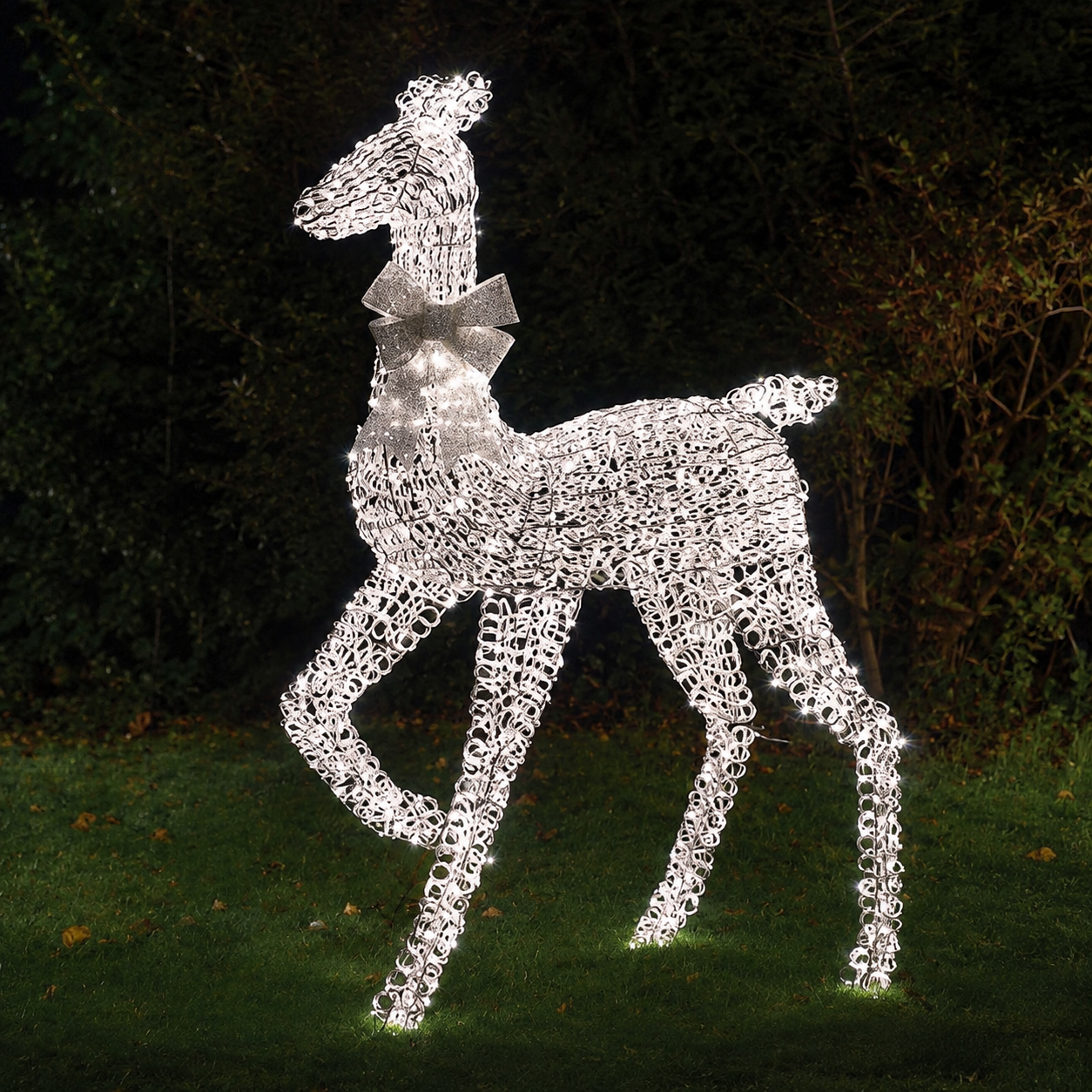 Titan Silver Doe 180cm