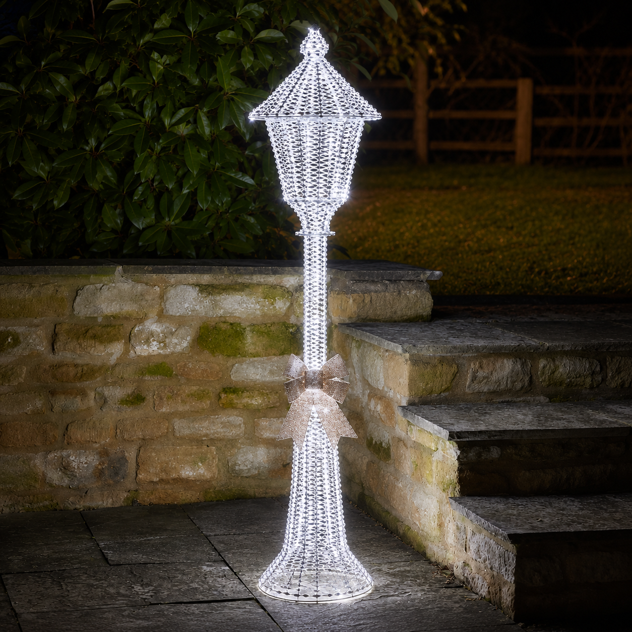 GlitterTwist Silver Lamp Post 150cm