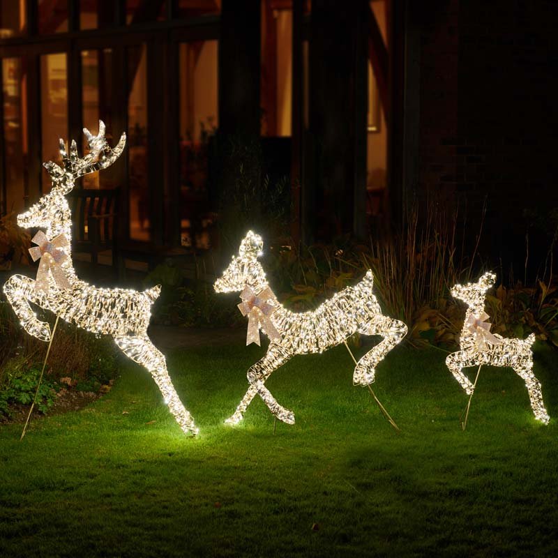 GoldTwist Gold Leaping Deer Family