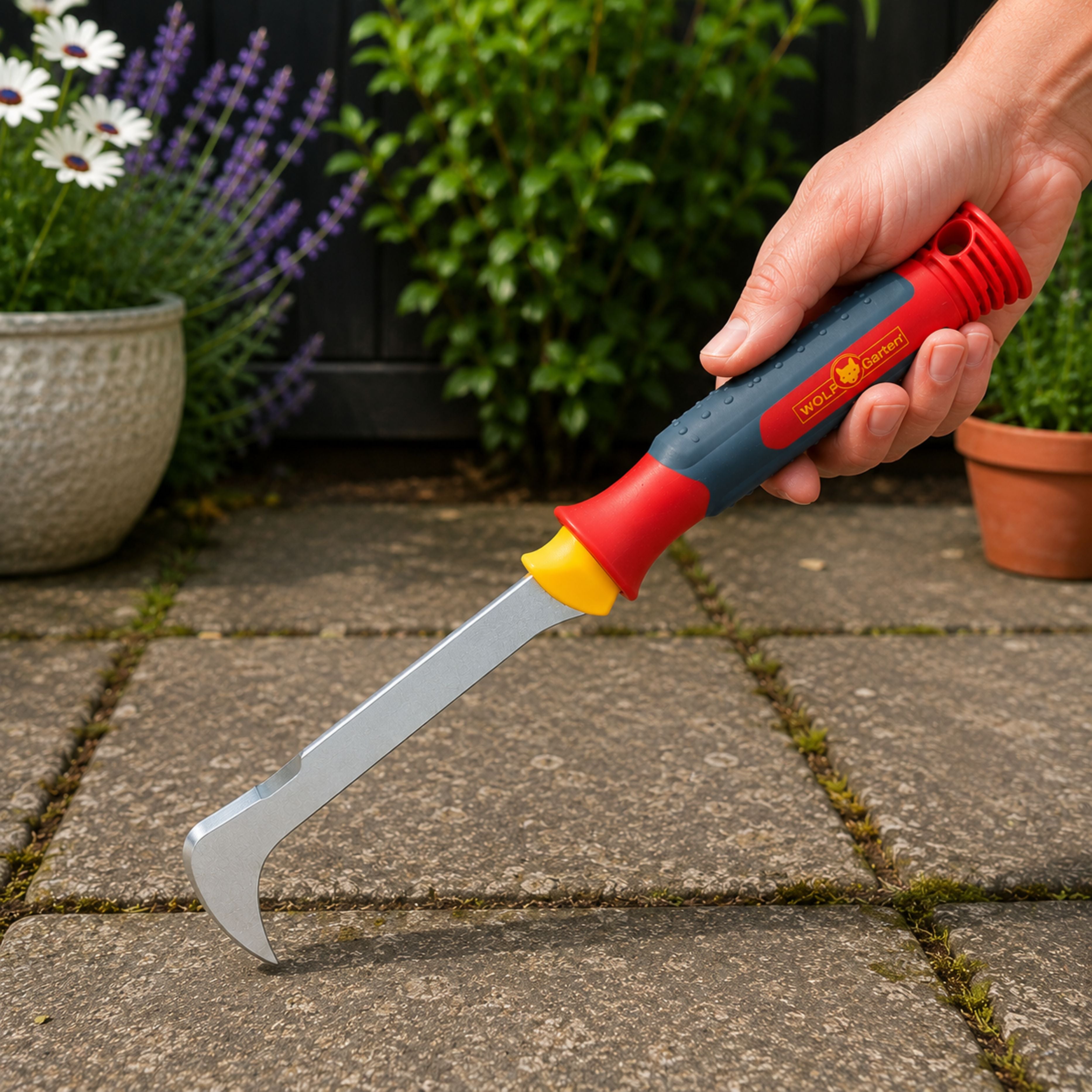Wolf Garten Garden Scraper with Comfort Grip Fixed Handle