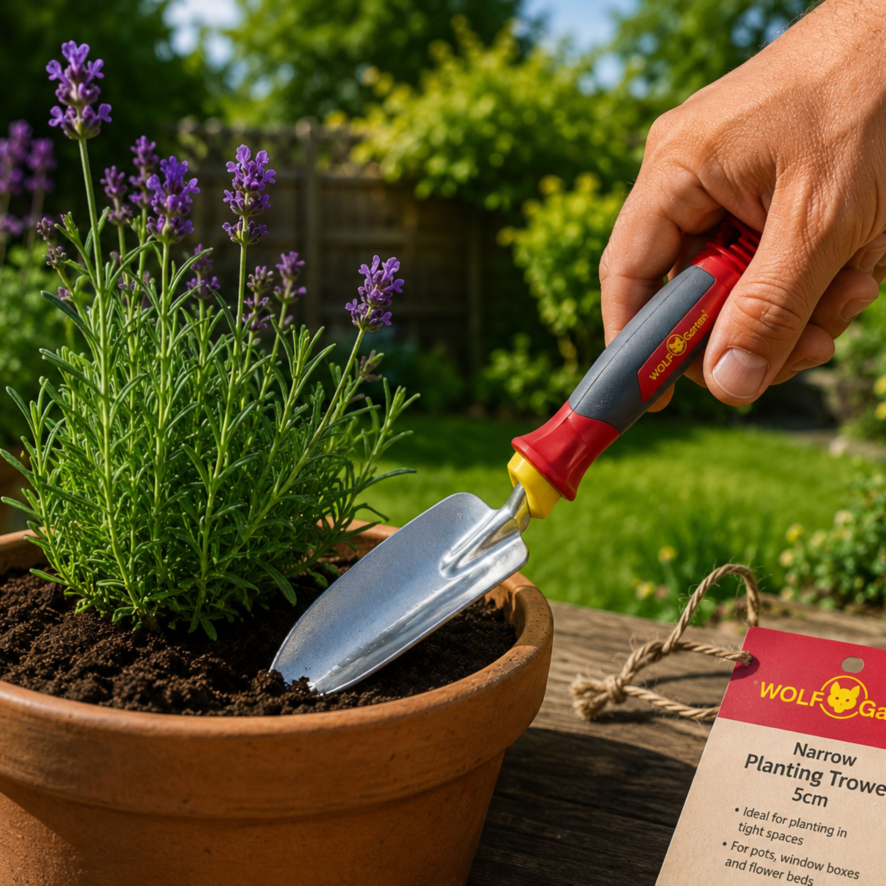 Wolf Garten 5cm Narrow Planting Trowel with Comfort Grip Fixed Handle