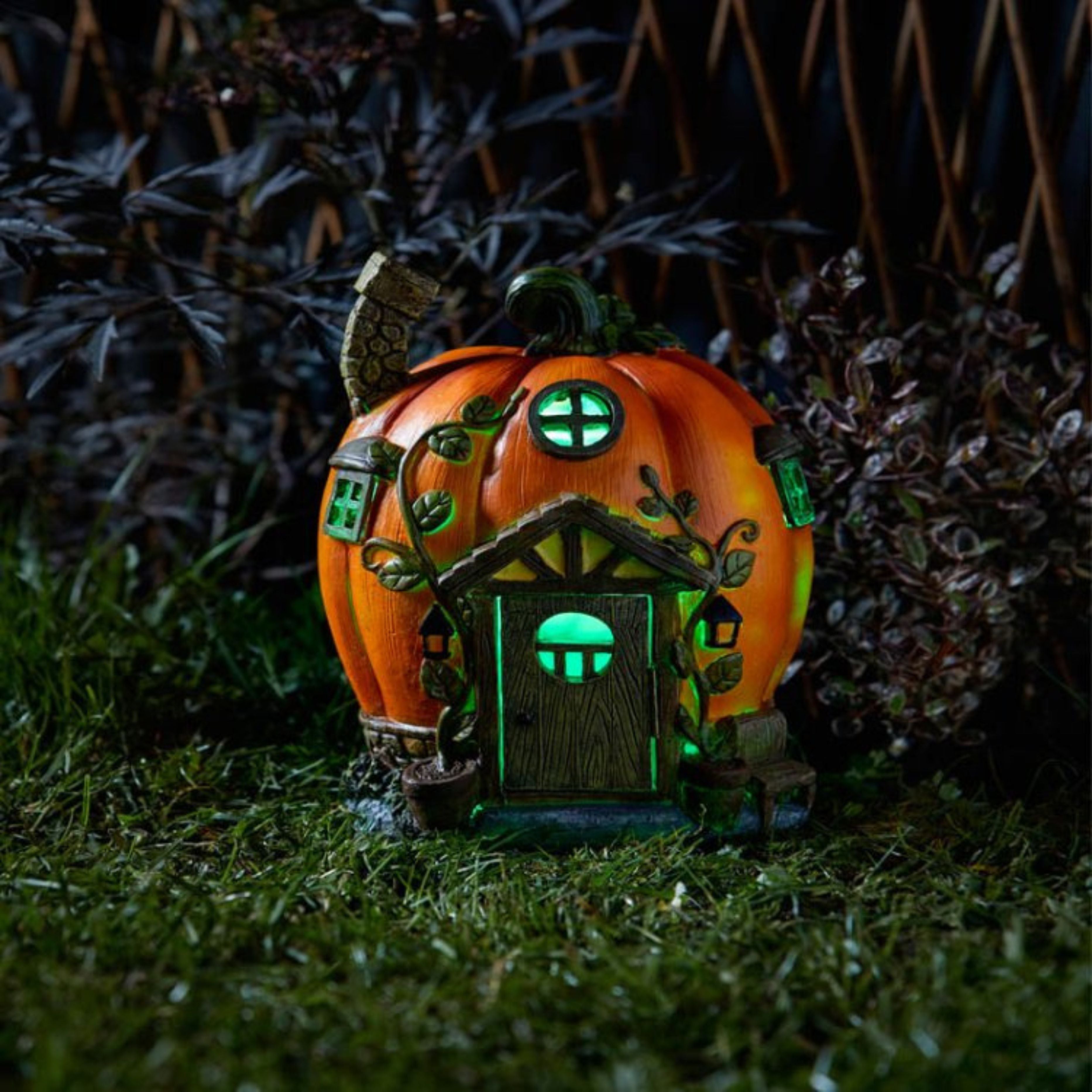 Humpkin House