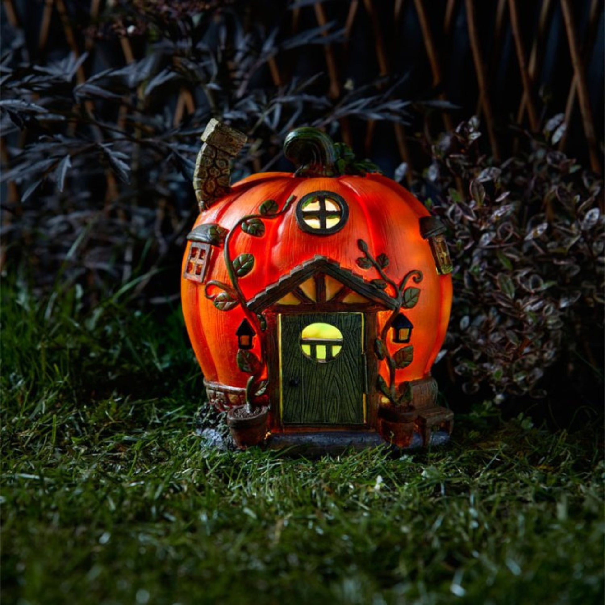 Humpkin House