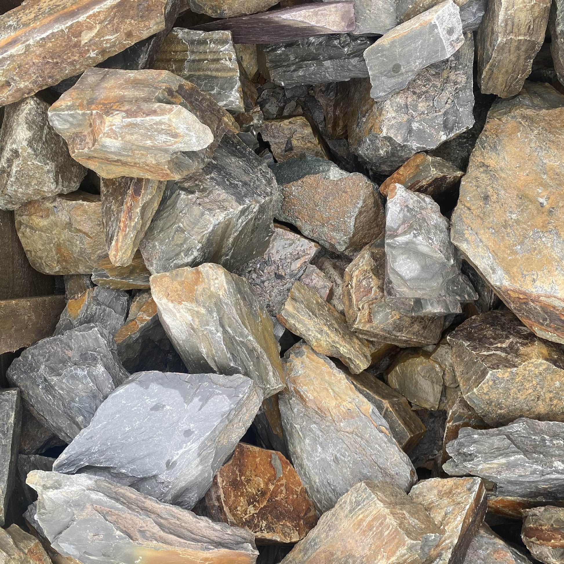 Rustic Slate Rockery 250mm