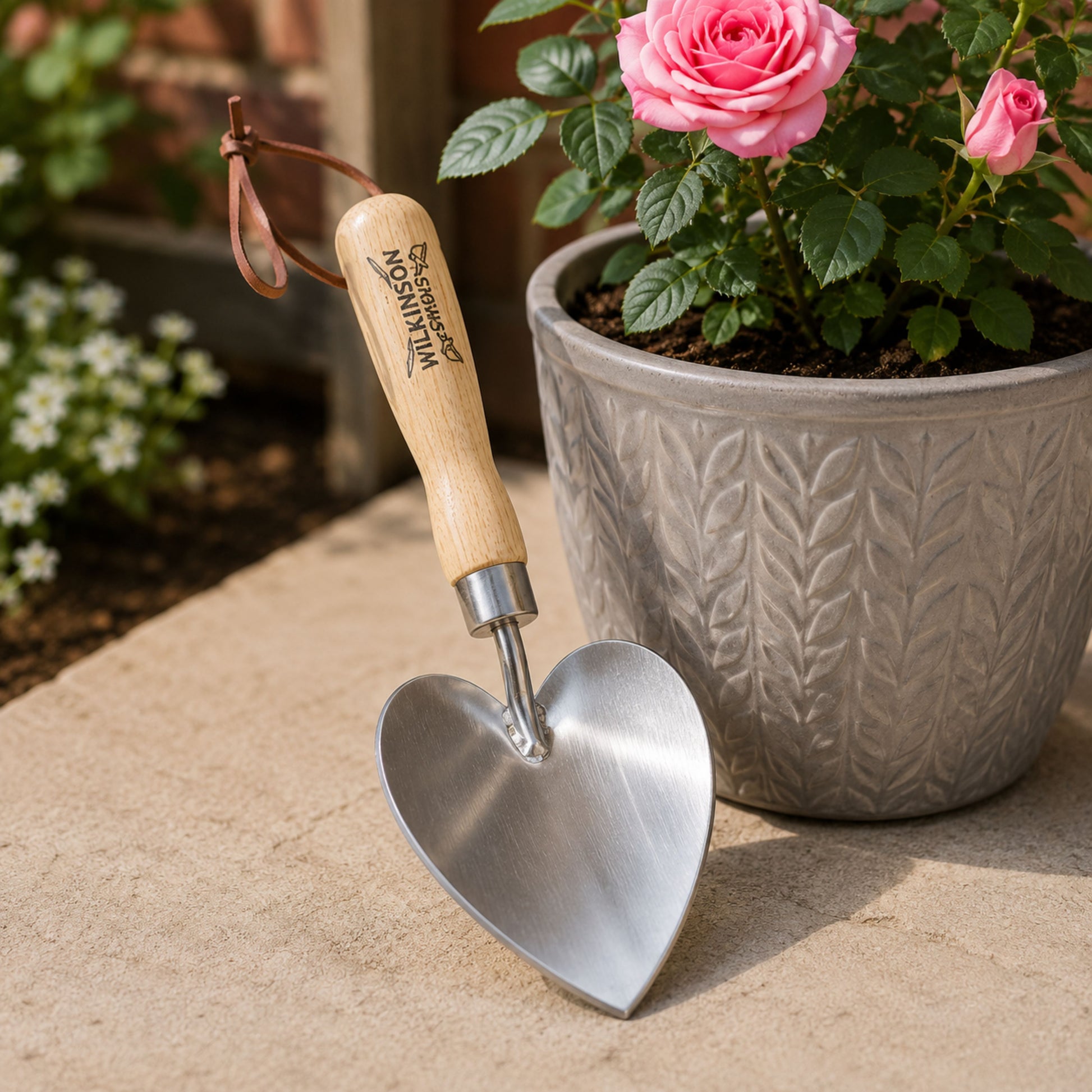 Wilkinson Sword Stainless Steel Heart Shaped Trowel