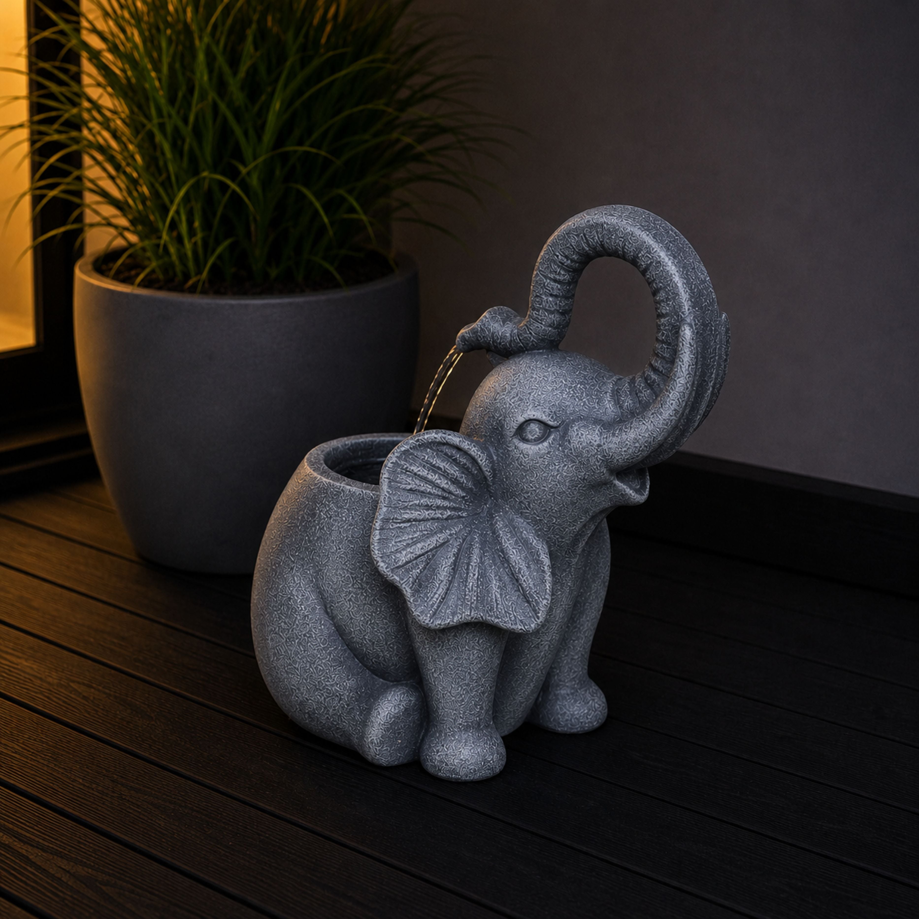Smart Solar Jumbo Showers Elephant Water Feature