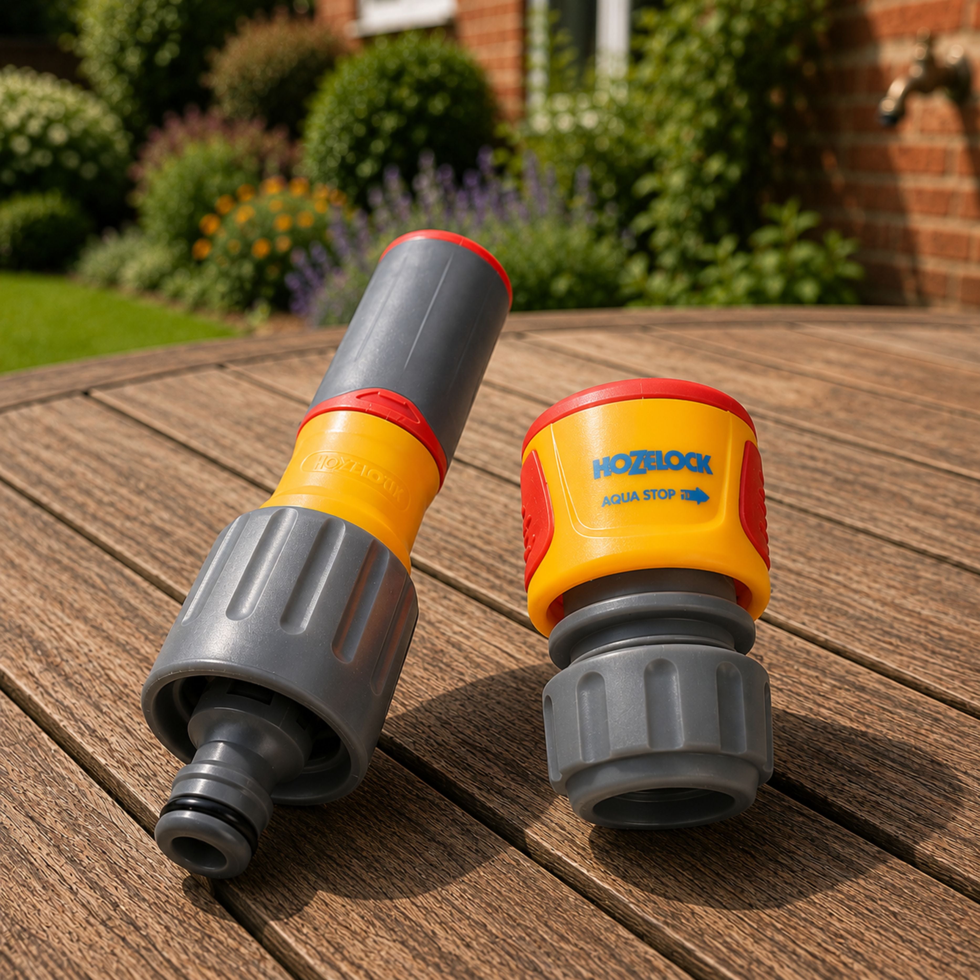 Hozelock 3-in-1 Nozzle Plus & Aquastop