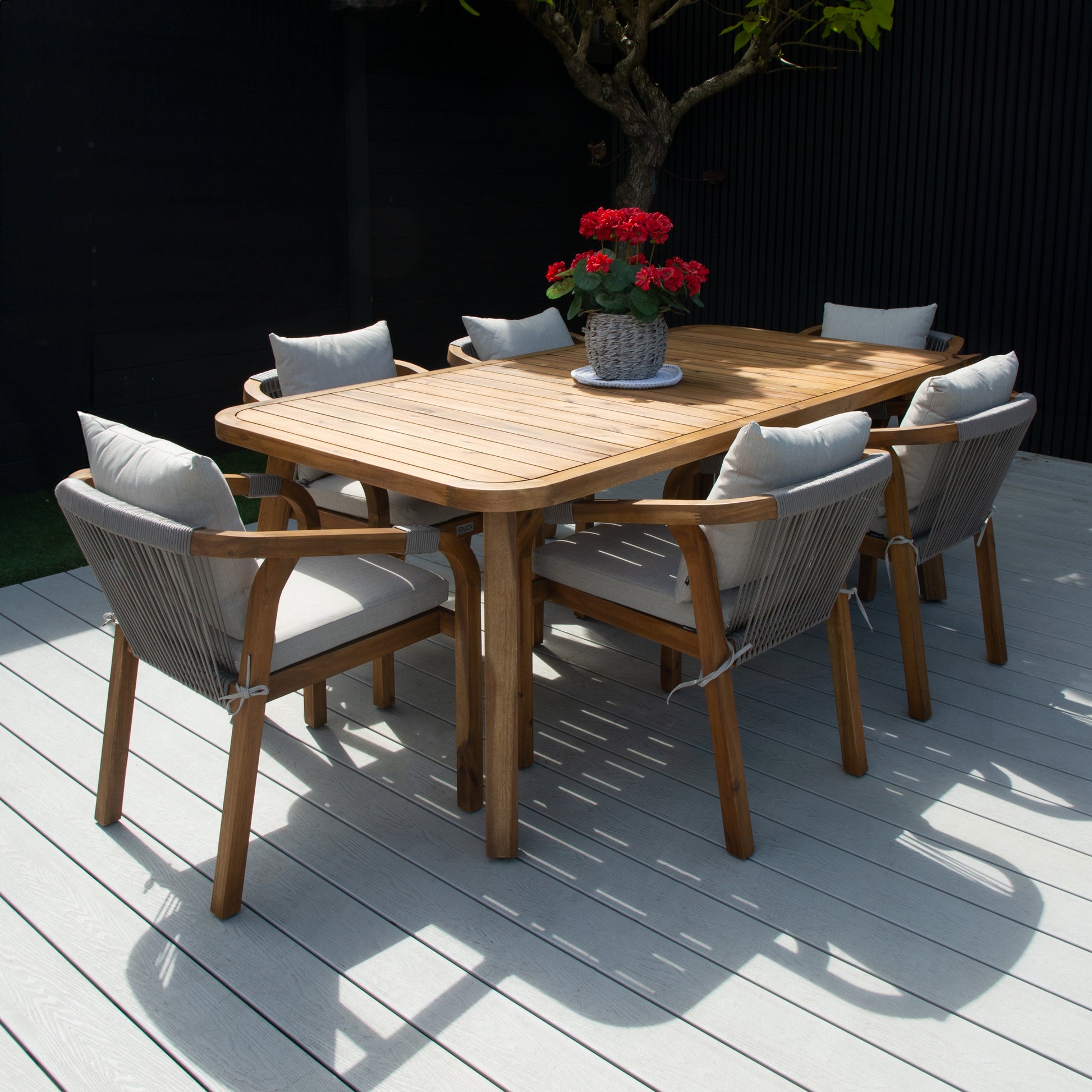 ENJOi Hanoi 6 Seat Dining Set