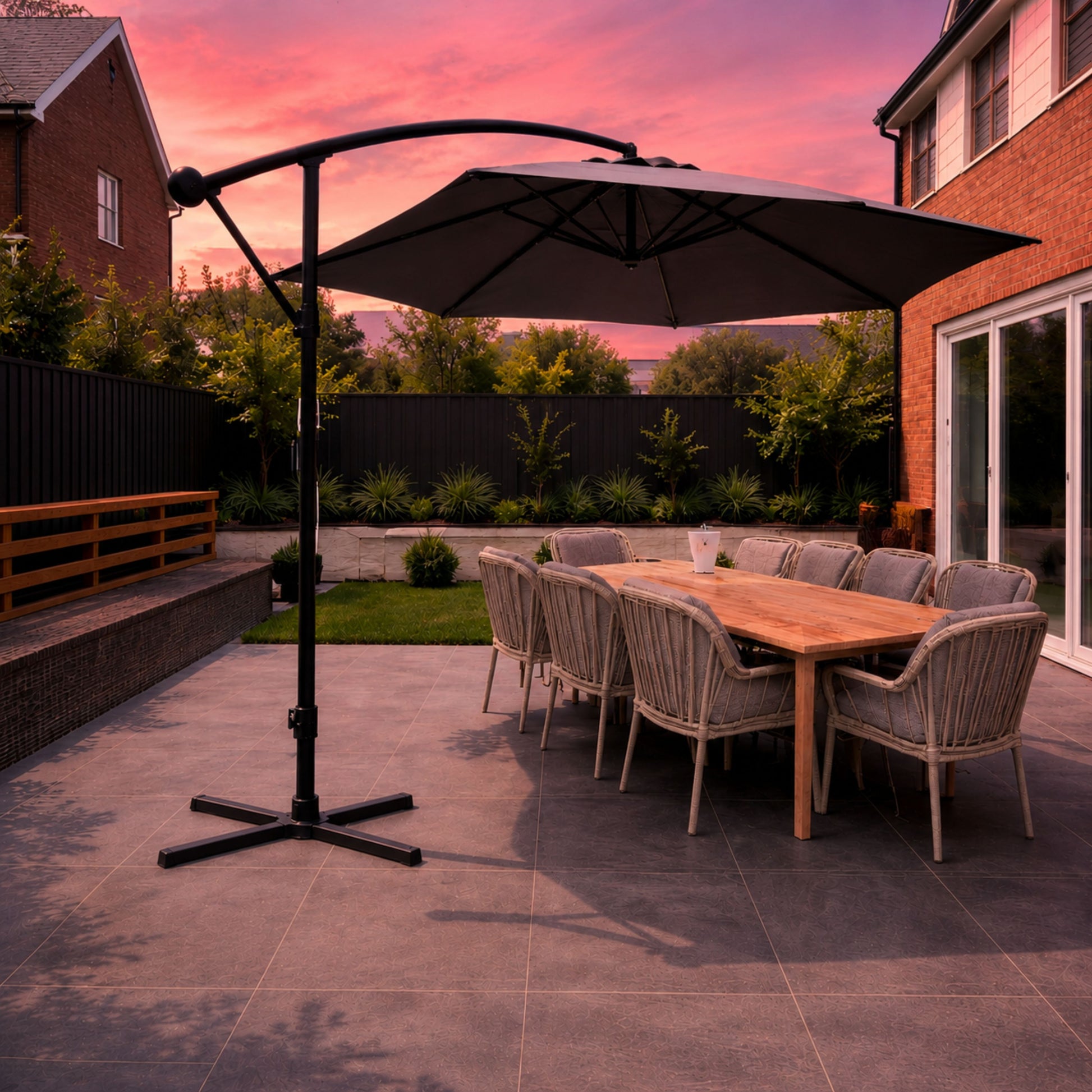 ENJOi Crown Round Banana Cantilever Parasol Grey – 3m