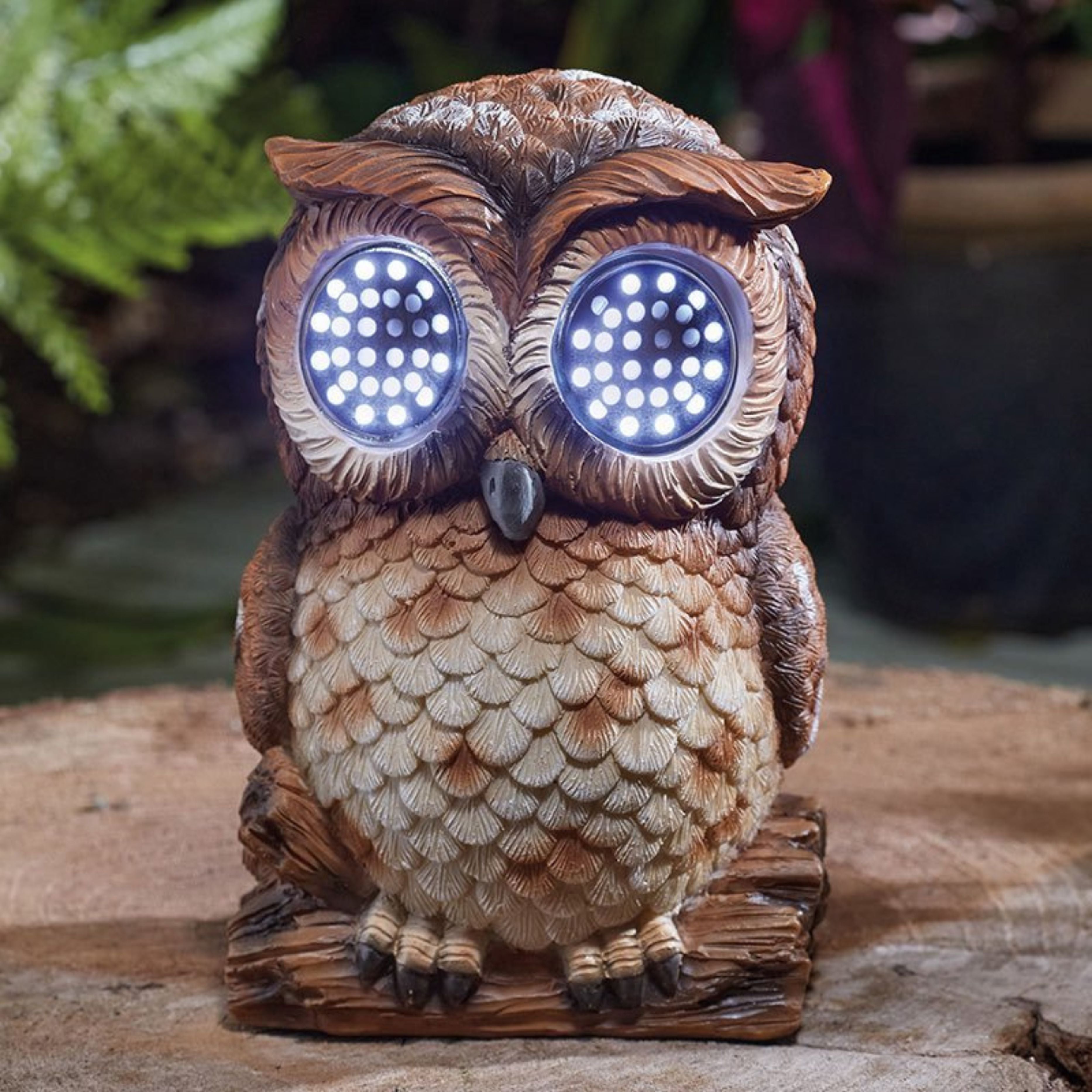 Solar Garden Blinkin' Owl – Solar Bright Eyes Garden Decoration