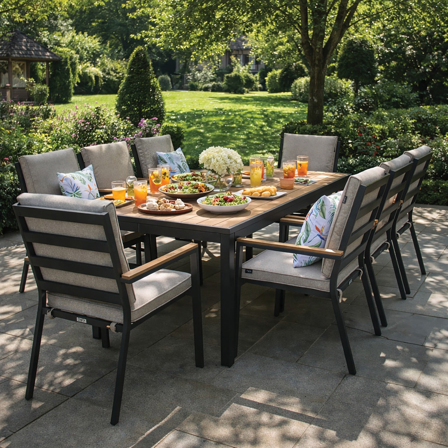 ENJOi Lisbon 8 Seat Dining Set