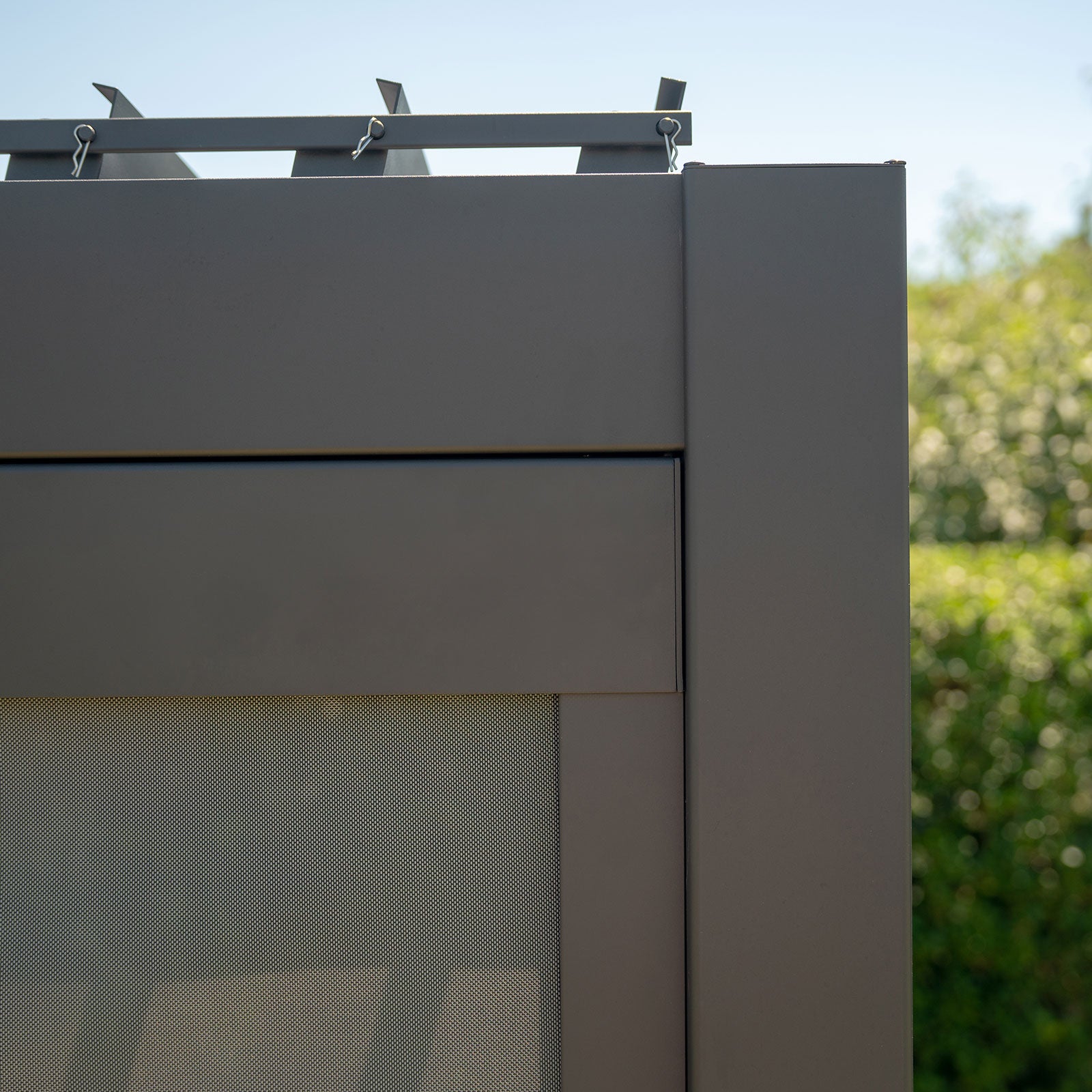 ENJOi Leo Pull Down Privacy Screen Grey - 4m