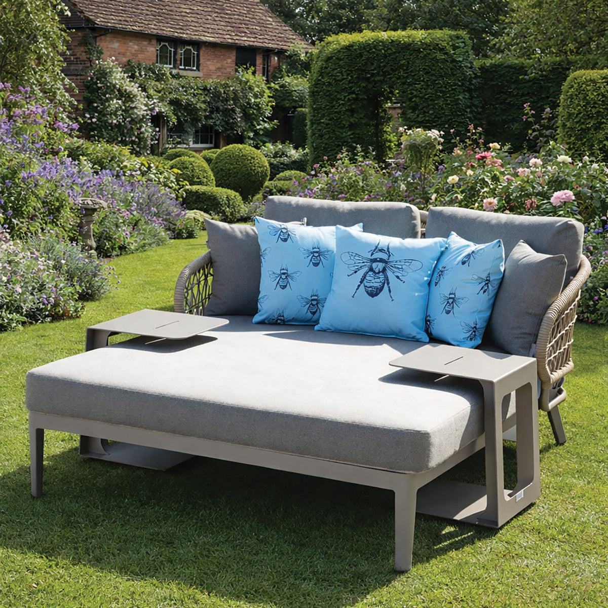 Sydney Daybed side table