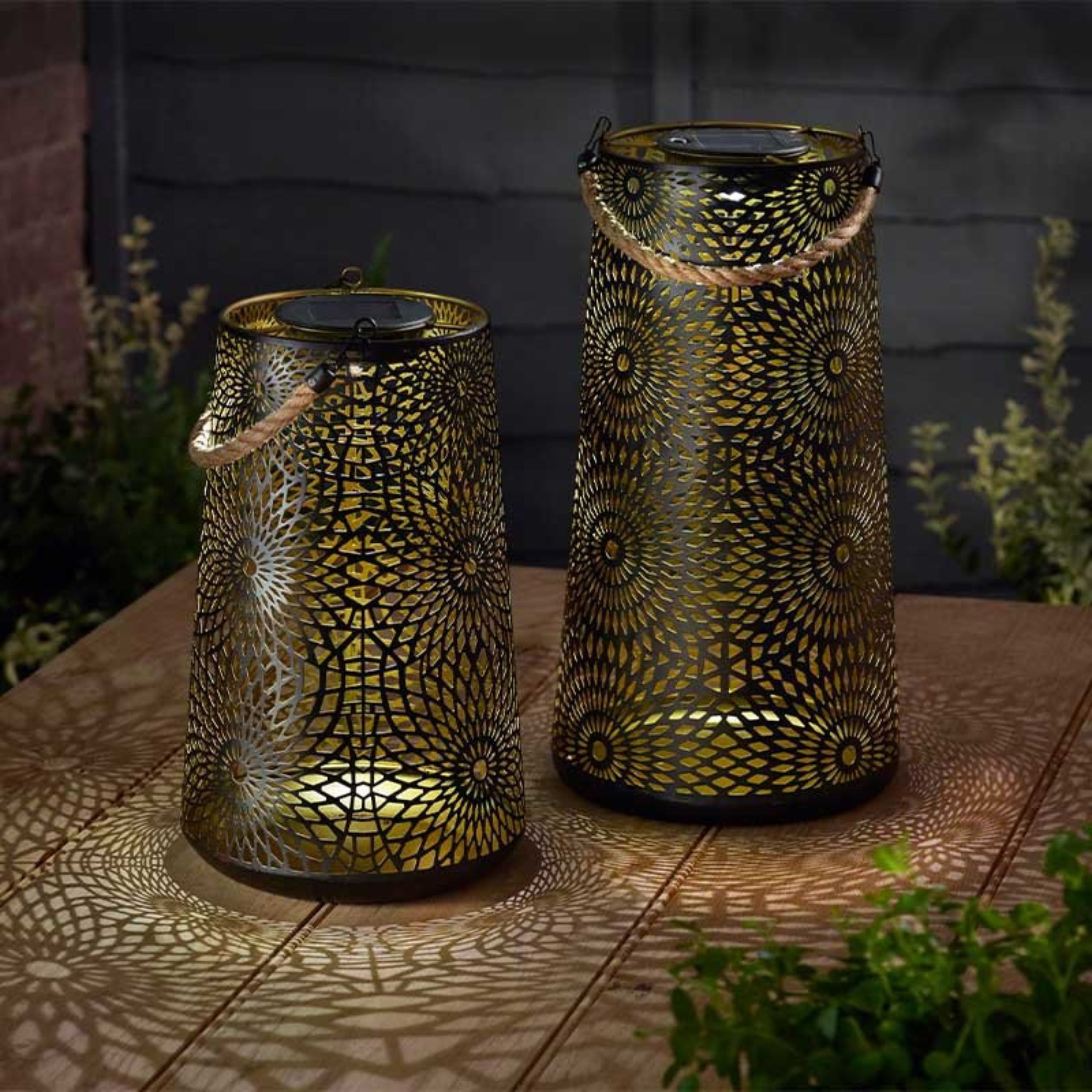 Muscat Lantern
