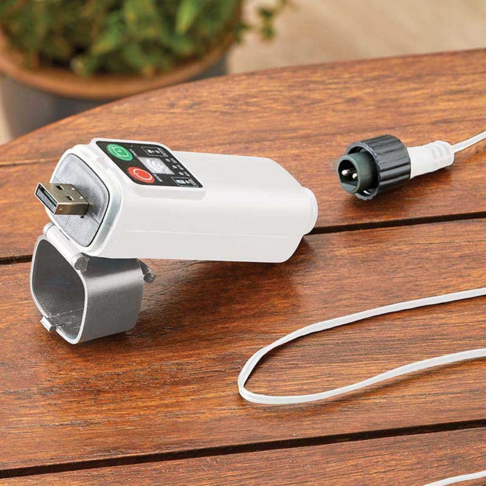 TwoTone Rechargeable String Lights 200