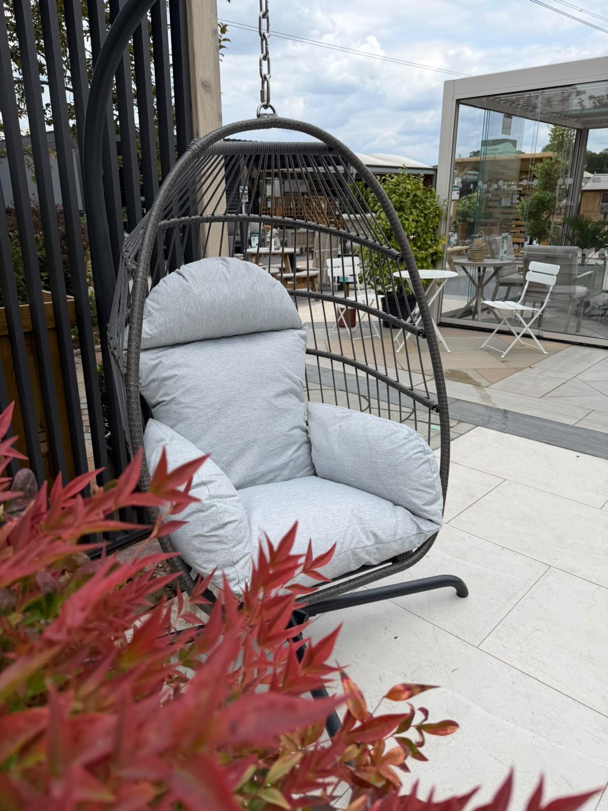 ENJOi Brisbane Collapsible Hanging Chair