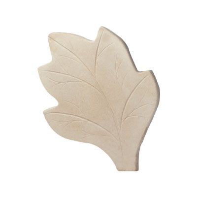 Meadow View Leaf Stepping Stone 580 x 400mm